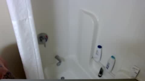 Snapshot of jplem chatting on 12/01/24, 09:15 KingDingaLing34 online show from 12/01/24, 09:15