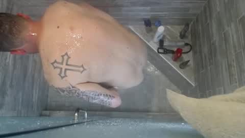 Snapshot of jplem chatting on 01/28/25, 03:04 KingDingaLing34 online show from 01/28/25, 03:04