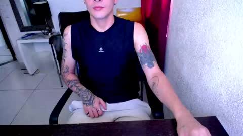 jr_phoenix online show from 02/19/26, 09:55