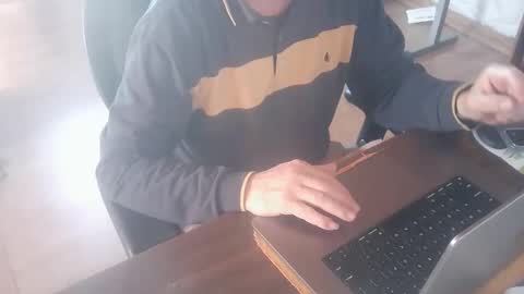 Snapshot of jraiven chatting on 09/14/25, 09:25 Soy Rai online show from 09/14/25, 09:25