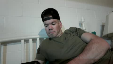 Snapshot of jryan90 chatting on 01/12/25, 03:49 Jim online show from 01/12/25, 03:49