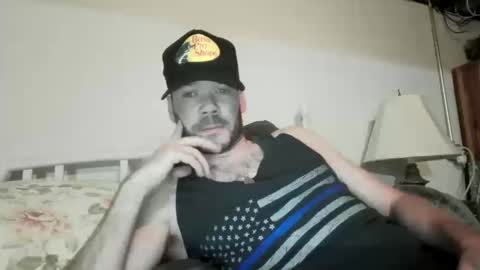 Snapshot of jryan90 chatting on 10/12/25, 05:39 Jim online show from 10/12/25, 05:39