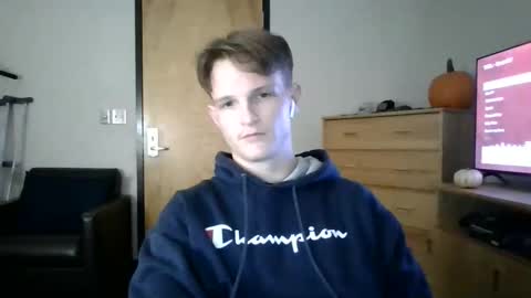 Snapshot of js66758 chatting on 11/04/25, 08:52 jssssss online show from 11/04/25, 08:52