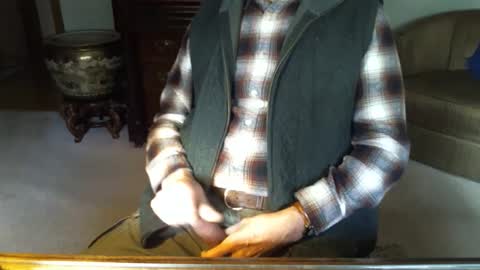 jt335577 online show from 02/04/25, 04:18