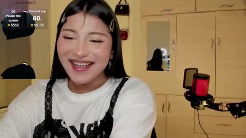 Ju Kyung online show from 10/22/25, 12:44