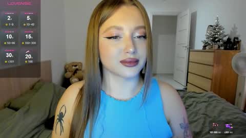 Snapshot of ju_lii chatting on 01/14/25, 02:43 Julia and Julia online show from 01/14/25, 02:43