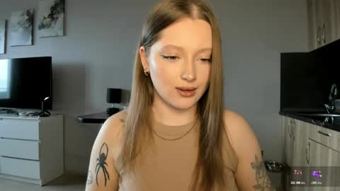 Julia and Julia online show from 06/01/26, 10:28