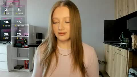 Snapshot of ju_lii chatting on 07/02/26, 10:43 Julia and Julia online show from 07/02/26, 10:43