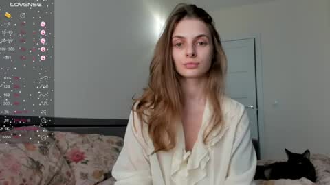 Snapshot of ju_lii chatting on 07/03/26, 03:07 Julia and Julia online show from 07/03/26, 03:07
