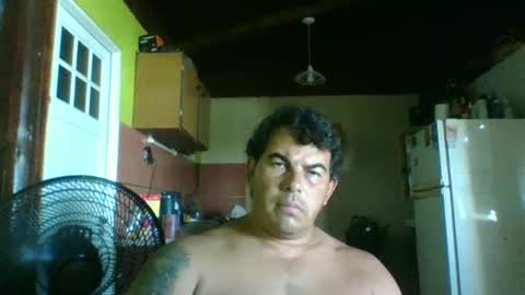 Snapshot of juan1019rosa chatting on 03/05/25, 01:28 ronaldo online show from 03/05/25, 01:28