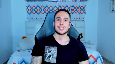 Snapshot of juan__jimenez chatting on 12/16/24, 02:47 Juan online show from 12/16/24, 02:47