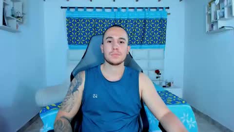 Snapshot of juan__jimenez chatting on 02/01/25, 11:48 Juan online show from 02/01/25, 11:48