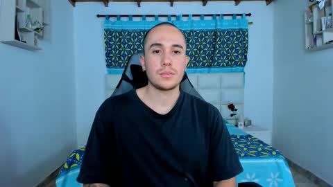 Snapshot of juan__jimenez chatting on 02/10/25, 12:19 Juan online show from 02/10/25, 12:19