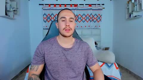 Snapshot of juan__jimenez chatting on 03/07/25, 10:24 Juan online show from 03/07/25, 10:24