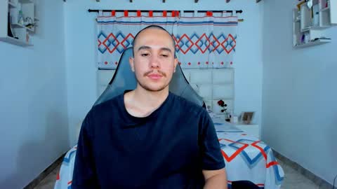 Snapshot of juan__jimenez chatting on 03/09/25, 12:31 Juan online show from 03/09/25, 12:31