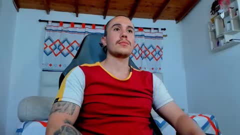 Snapshot of juan__jimenez chatting on 03/09/25, 04:16 Juan online show from 03/09/25, 04:16