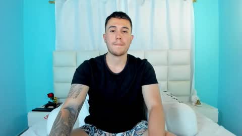 Snapshot of juan__jimenez chatting on 09/08/25, 10:42 Juan online show from 09/08/25, 10:42