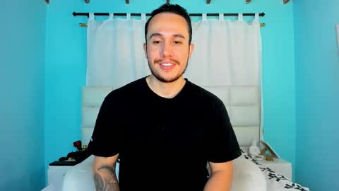 Snapshot of juan__jimenez chatting on 11/11/25, 09:48 Juan online show from 11/11/25, 09:48