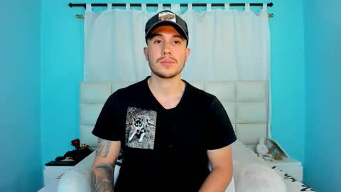 Snapshot of juan__jimenez chatting on 11/13/25, 09:25 Juan online show from 11/13/25, 09:25