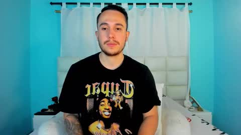 Snapshot of juan__jimenez chatting on 11/24/25, 02:00 Juan online show from 11/24/25, 02:00