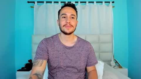 Snapshot of juan__jimenez chatting on 12/05/25, 01:58 Juan online show from 12/05/25, 01:58