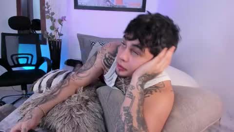 Snapshot of juan_alvarez18 chatting on 10/01/25, 01:22 juan_alvarez18 online show from 10/01/25, 01:22