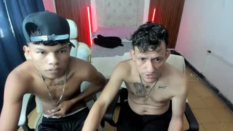 Snapshot of juan_and_luke chatting on 02/26/26, 01:32 juan_and_luke online show from 02/26/26, 01:32