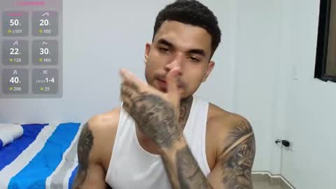 juan_gomez_1 online show from 02/11/26, 11:32