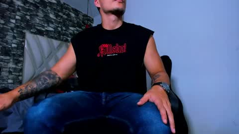 Snapshot of juan_jsmith chatting on 04/30/26, 10:03 juan_jsmith online show from 04/30/26, 10:03