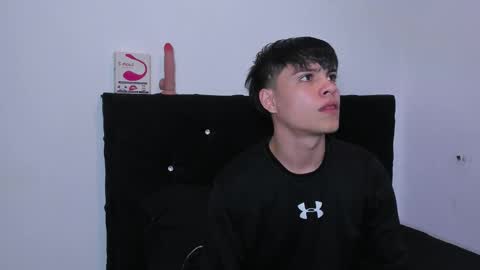 Snapshot of juan_latin26 chatting on 01/07/26, 11:23 JUAN independent model online show from 01/07/26, 11:23