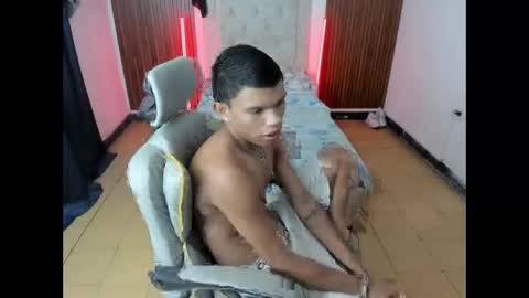 Juan Mhata online show from 04/12/26, 01:32