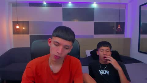 Snapshot of juan_nd_steven chatting on 01/09/25, 04:19 JuanSteven online show from 01/09/25, 04:19