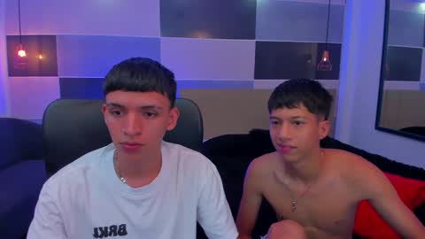 Snapshot of juan_nd_steven chatting on 01/16/25, 07:17 JuanSteven online show from 01/16/25, 07:17