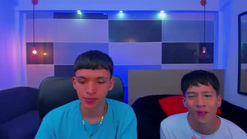 Snapshot of juan_nd_steven chatting on 01/18/25, 04:26 JuanSteven online show from 01/18/25, 04:26