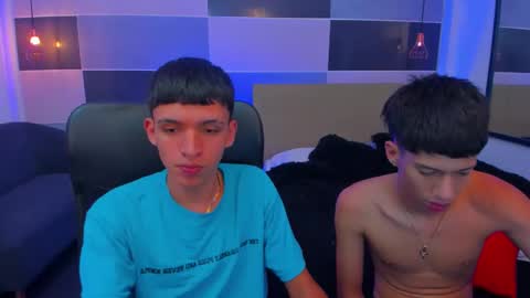 Snapshot of juan_nd_steven chatting on 01/18/25, 07:28 JuanSteven online show from 01/18/25, 07:28