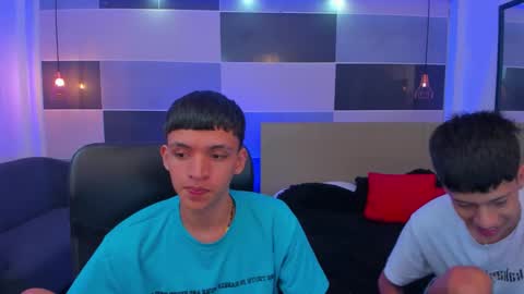 Snapshot of juan_nd_steven chatting on 01/18/25, 11:11 JuanSteven online show from 01/18/25, 11:11