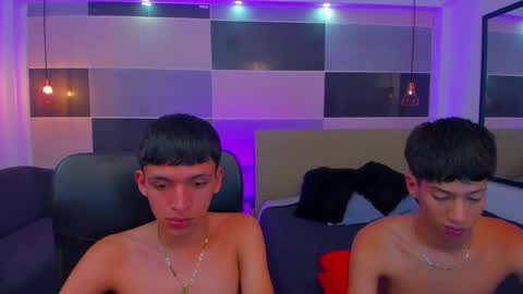 Snapshot of juan_nd_steven chatting on 01/28/25, 07:11 JuanSteven online show from 01/28/25, 07:11