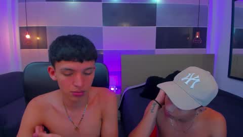 Snapshot of juan_nd_steven chatting on 01/30/25, 04:48 JuanSteven online show from 01/30/25, 04:48