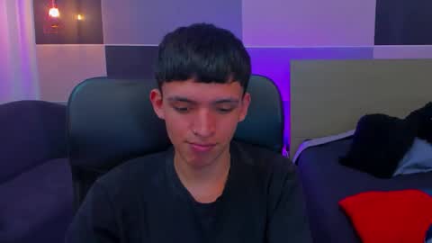 Snapshot of juan_nd_steven chatting on 01/30/25, 07:50 JuanSteven online show from 01/30/25, 07:50