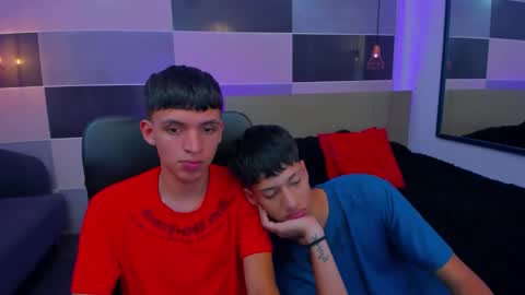 Snapshot of juan_nd_steven chatting on 02/13/25, 10:34 JuanSteven online show from 02/13/25, 10:34