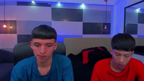 Snapshot of juan_nd_steven chatting on 02/15/25, 04:25 JuanSteven online show from 02/15/25, 04:25