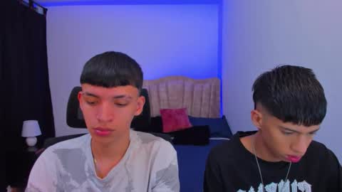 Snapshot of juan_nd_steven chatting on 10/05/25, 12:14 JuanSteven online show from 10/05/25, 12:14