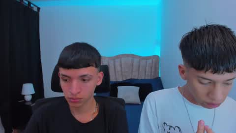 Snapshot of juan_nd_steven chatting on 10/07/25, 04:31 JuanSteven online show from 10/07/25, 04:31