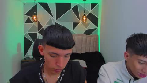 Snapshot of juan_nd_steven chatting on 11/09/25, 12:36 JuanSteven online show from 11/09/25, 12:36