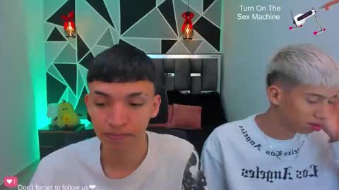 JuanSteven online show from 04/05/26, 11:29