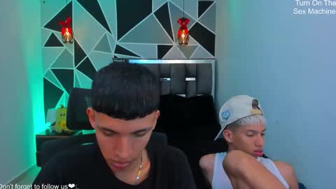 JuanSteven online show from 04/08/26, 02:33