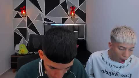 JuanSteven online show from 04/11/26, 02:49