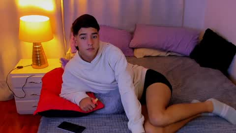 juan_one1 online show from 03/31/26, 08:15