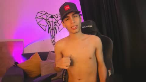 Snapshot of juan_posada1 chatting on 02/03/26, 03:50 Juan Posada online show from 02/03/26, 03:50