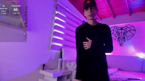 Snapshot of juan_posada1 chatting on 02/25/26, 09:57 Juan Posada online show from 02/25/26, 09:57